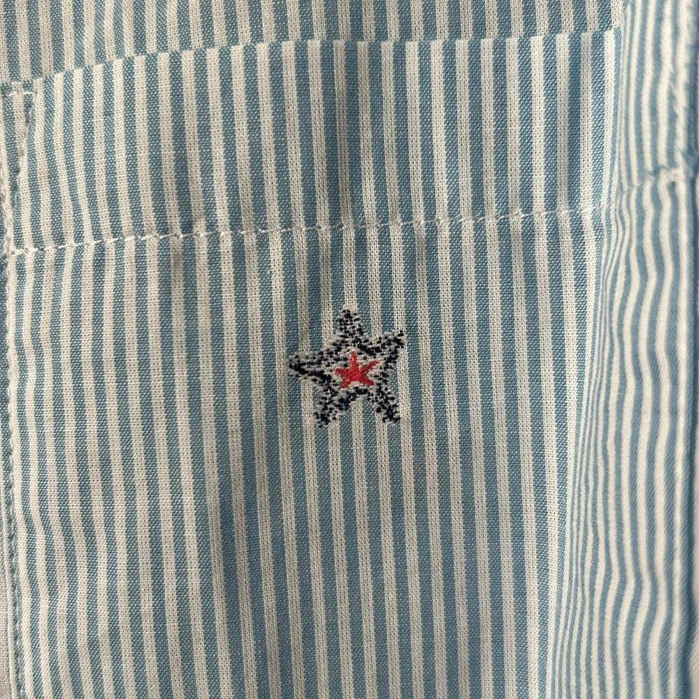 NWT Lily Pulitzer Sea View Button Down- Seaside Star - Picture 9 of 10